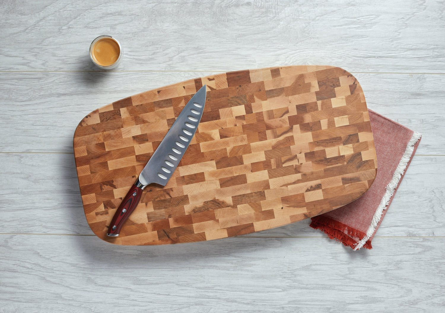 Butcher block with groove, recessed handles (12 x 22 x 2 in)