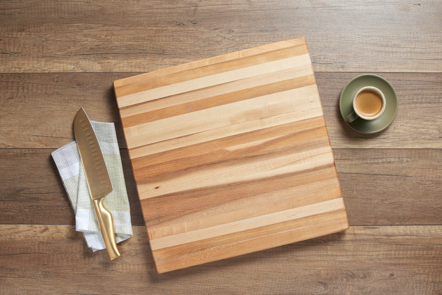 Butcher block with recessed handles (16 x 16 x 1.25 in)