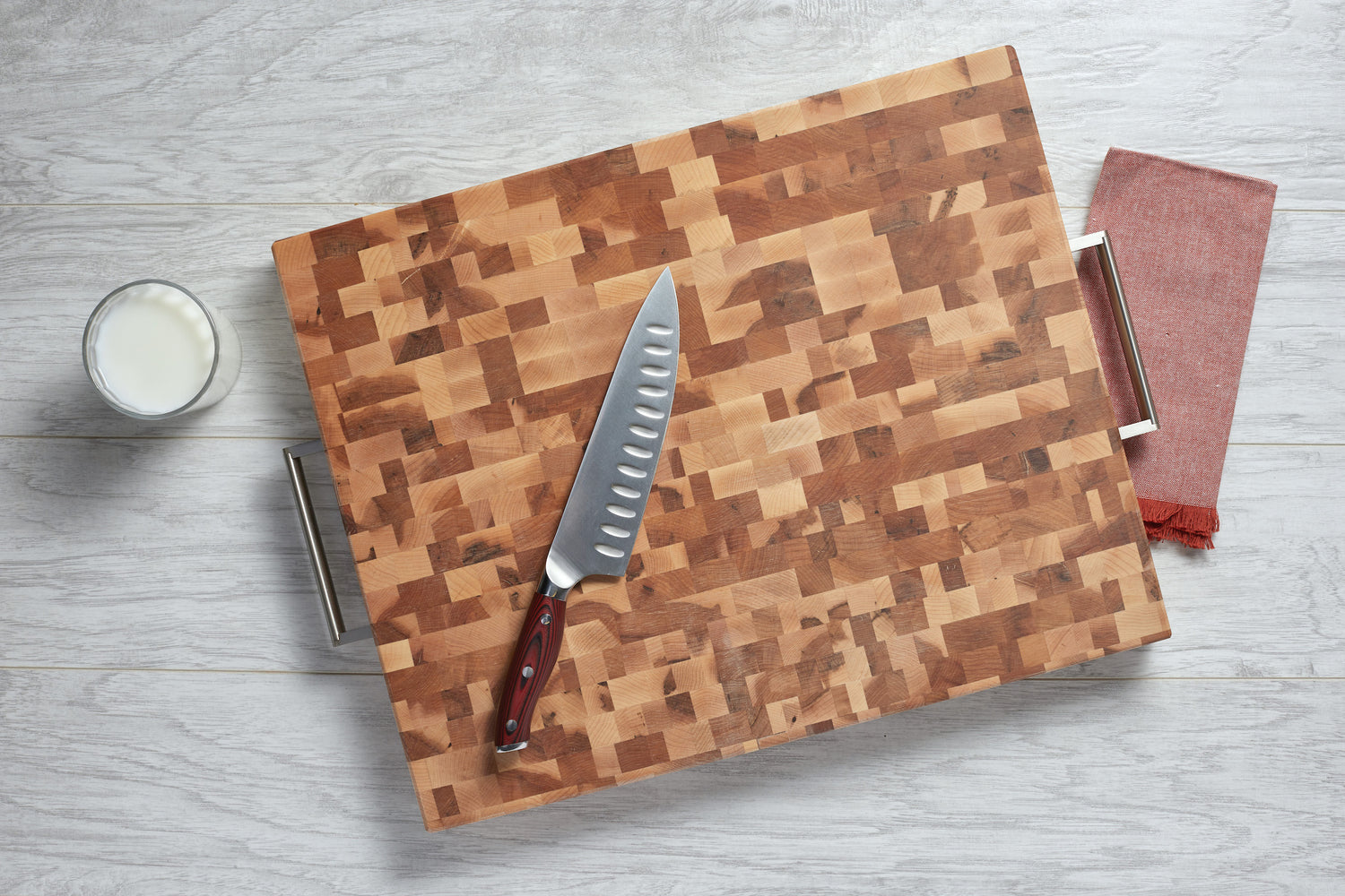 Butcher block with stainless steel handles and rubber feet (16 x 20 x 1.5 in)